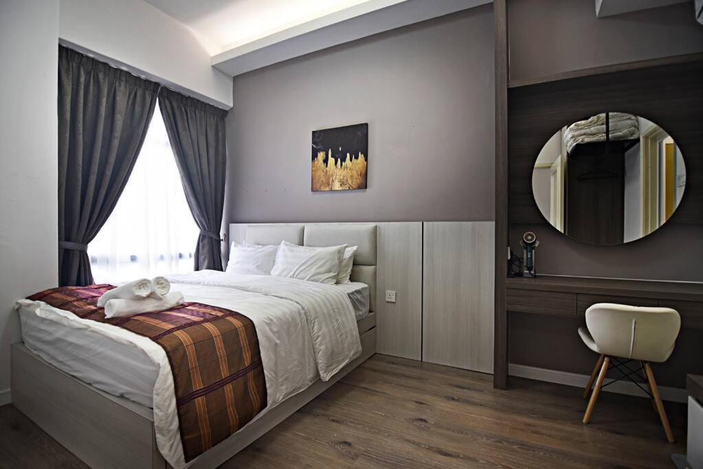 Instay Costa Mahkota Next To Mahkota Parade Malacca Exteriör bild