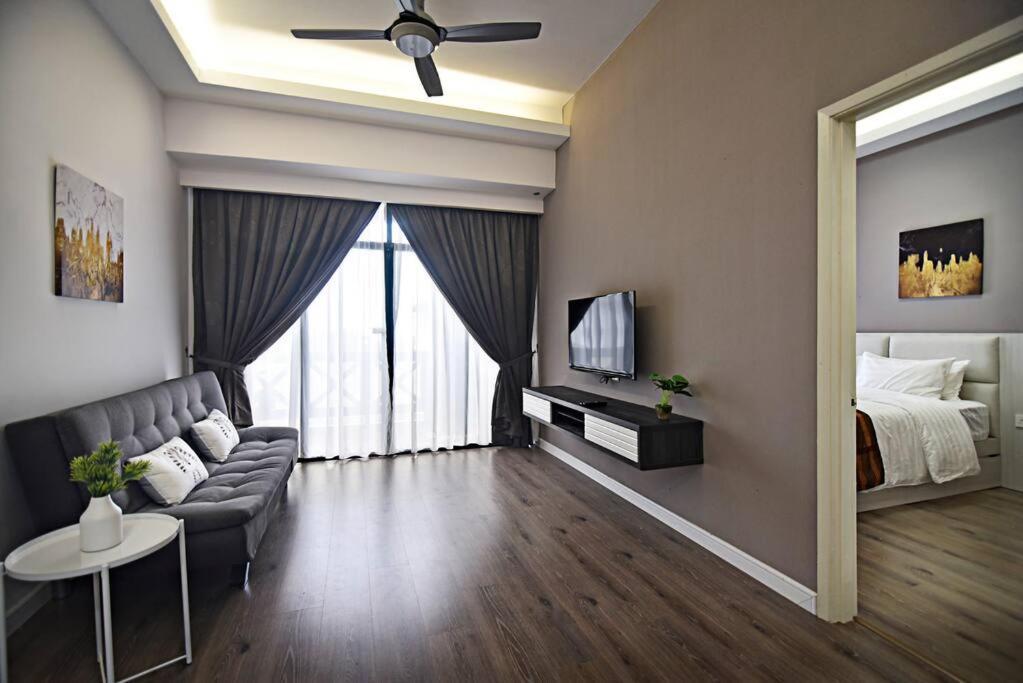 Instay Costa Mahkota Next To Mahkota Parade Malacca Exteriör bild