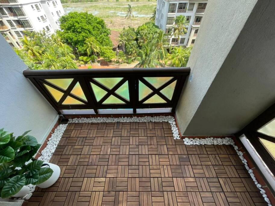 Instay Costa Mahkota Next To Mahkota Parade Malacca Exteriör bild